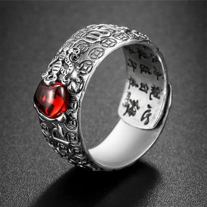 Anillo de riqueza de granate rojo FengShui PiXiu