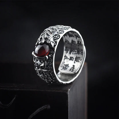Anillo de riqueza de granate rojo FengShui PiXiu